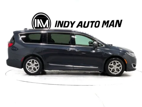 Another view of 2019 Chrysler Pacifica Touring L Plus for sale in Indianapolis, IN at Indy Auto Man - Indianapolis