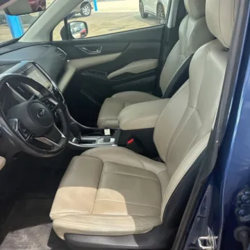 More photos of 2021 Subaru Ascent Limited at Indy Auto Man - Indianapolis, IN