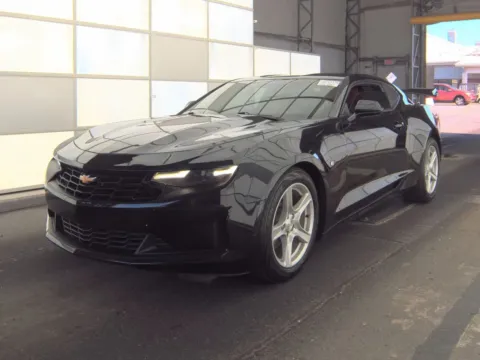 Photos of 2020 Chevrolet Camaro 1LT for sale in Indianapolis, IN at Indy Auto Man - Indianapolis
