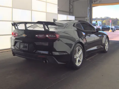 Another view of 2020 Chevrolet Camaro 1LT for sale in Indianapolis, IN at Indy Auto Man - Indianapolis