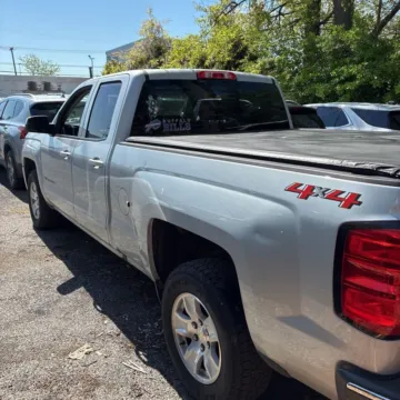 More photos of 2018 Chevrolet Silverado 1500 LT LT1 at Indy Auto Man - Indianapolis, IN