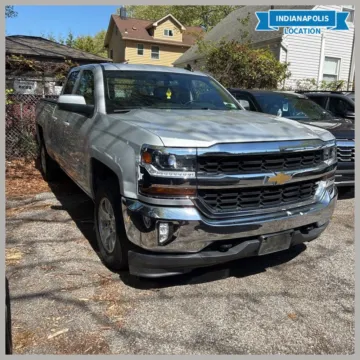 Silver 2018 Chevrolet Silverado 1500 LT LT1 for sale in Indianapolis, IN