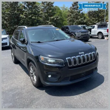 Black 2021 Jeep Cherokee Latitude Plus for sale in Indianapolis, IN