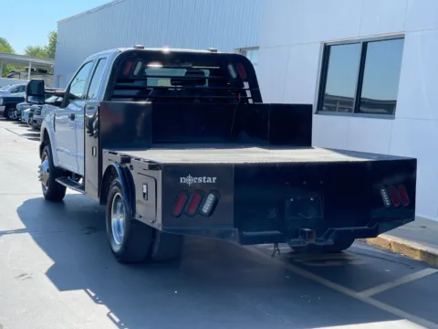 More photos of 2020 Ford F-350SD XLT at Indy Auto Man - Indianapolis, IN