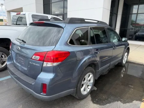 More photos of 2013 Subaru Outback 2.5i Limited at Indy Auto Man - Indianapolis, IN