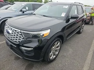 Photos of 2020 Ford Explorer Platinum for sale in Indianapolis, IN at Indy Auto Man - Indianapolis