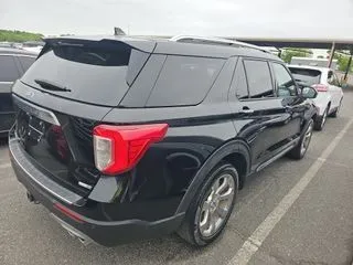Another view of 2020 Ford Explorer Platinum for sale in Indianapolis, IN at Indy Auto Man - Indianapolis