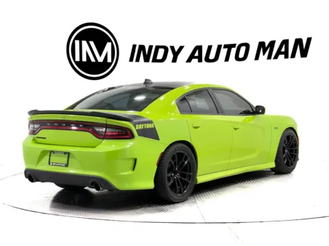 More photos of 2019 Dodge Charger R/T Scat Pack at Indy Auto Man - Indianapolis, IN