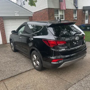 More photos of 2017 Hyundai Santa Fe Sport 2.4 Base at Indy Auto Man - Indianapolis, IN