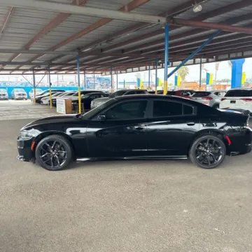 More photos of 2020 Dodge Charger R/T at Indy Auto Man - Indianapolis, IN