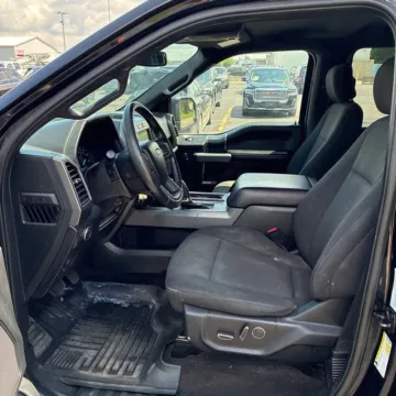More photos of 2018 Ford F-150 XLT at Indy Auto Man - Indianapolis, IN