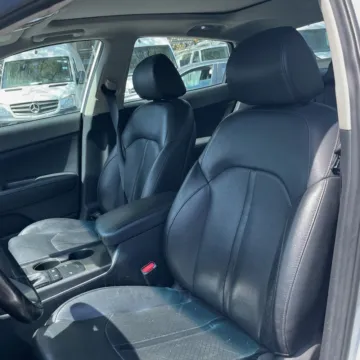 More photos of 2020 Kia Optima SE at Indy Auto Man - Indianapolis, IN