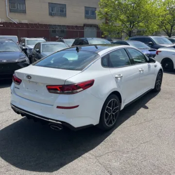 Another view of 2020 Kia Optima SE for sale in Indianapolis, IN at Indy Auto Man - Indianapolis