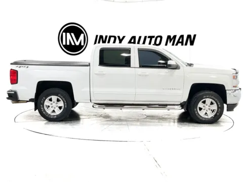 Another view of 2017 Chevrolet Silverado 1500 LT LT1 for sale in Indianapolis, IN at Indy Auto Man - Indianapolis