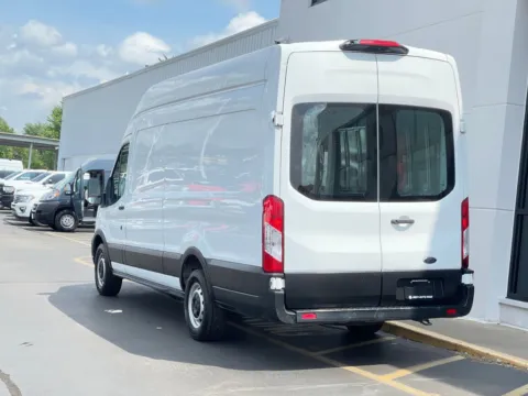 More photos of 2021 Ford Transit-250 at Indy Auto Man - Indianapolis, IN
