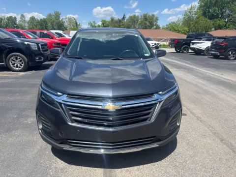 Photos of 2022 Chevrolet Equinox LT for sale in Indianapolis, IN at Indy Auto Man - Indianapolis