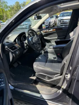 More photos of 2015 Mercedes-Benz M-Class ML 350 4MATIC at Indy Auto Man - Indianapolis, IN