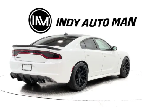 More photos of 2019 Dodge Charger R/T Scat Pack at Indy Auto Man - Indianapolis, IN