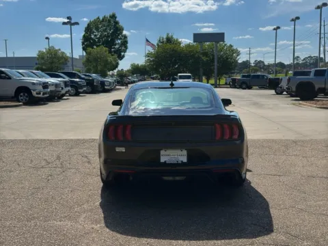 More photos of 2021 Ford Mustang GT at Indy Auto Man - Indianapolis, IN