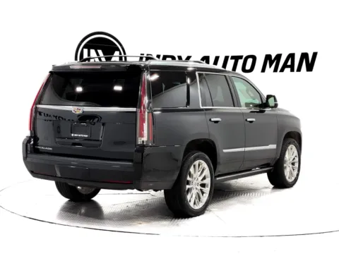 More photos of 2019 Cadillac Escalade Platinum Edition at Indy Auto Man - Indianapolis, IN