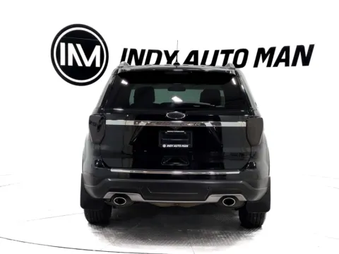 More photos of 2018 Ford Explorer XLT at Indy Auto Man - Indianapolis, IN