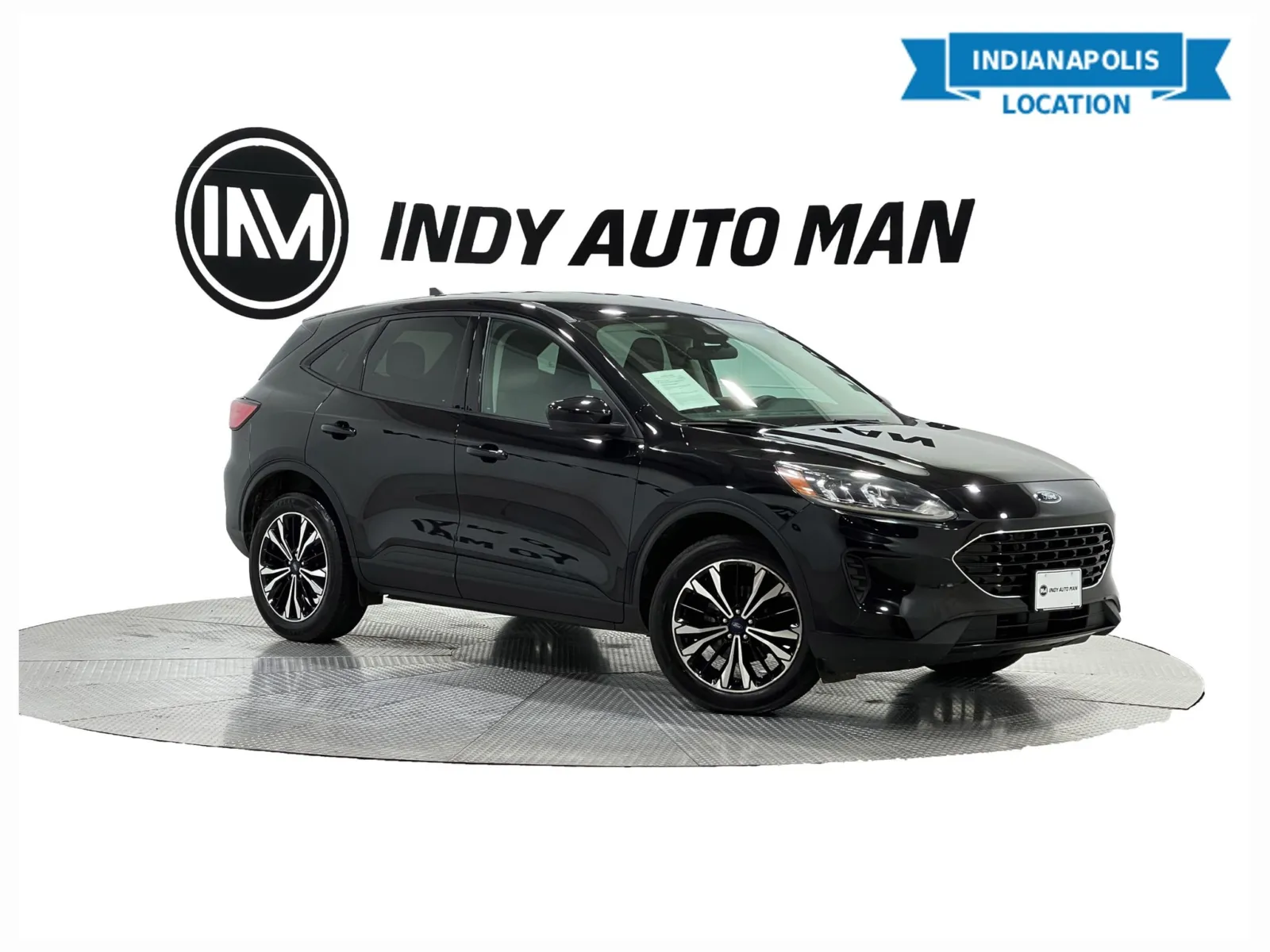 Black 2021 Ford Escape SE for sale in Indianapolis, IN