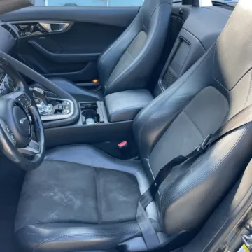 More photos of 2017 Jaguar F-TYPE at Indy Auto Man - Indianapolis, IN