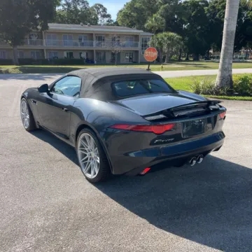 More photos of 2017 Jaguar F-TYPE at Indy Auto Man - Indianapolis, IN