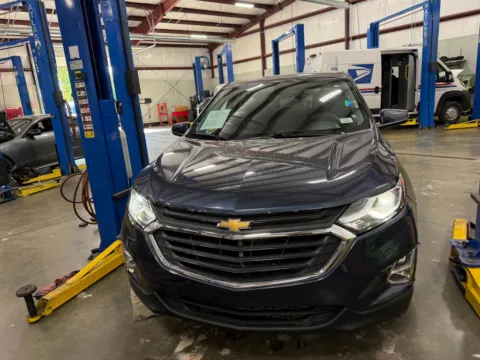 Photos of 2018 Chevrolet Equinox LT for sale in Indianapolis, IN at Indy Auto Man - Indianapolis