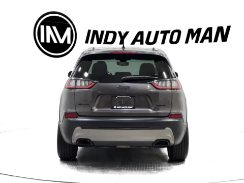 More photos of 2019 Jeep Cherokee Limited at Indy Auto Man - Indianapolis, IN