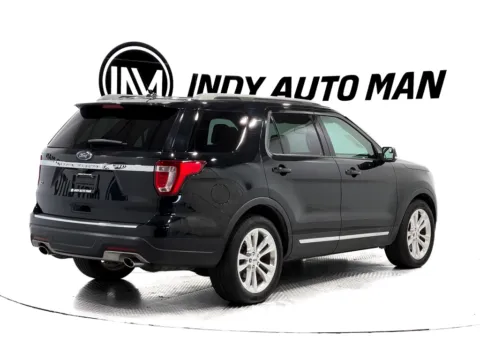 More photos of 2018 Ford Explorer XLT at Indy Auto Man - Indianapolis, IN