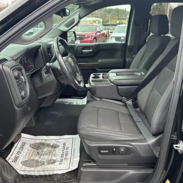 More photos of 2019 Chevrolet Silverado 1500 RST at Indy Auto Man - Indianapolis, IN