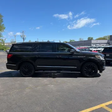 Another view of 2020 Lincoln Navigator L Reserve for sale in Indianapolis, IN at Indy Auto Man - Indianapolis