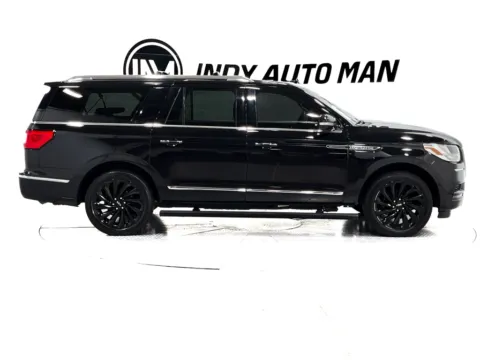 Another view of 2020 Lincoln Navigator L Reserve for sale in Indianapolis, IN at Indy Auto Man - Indianapolis