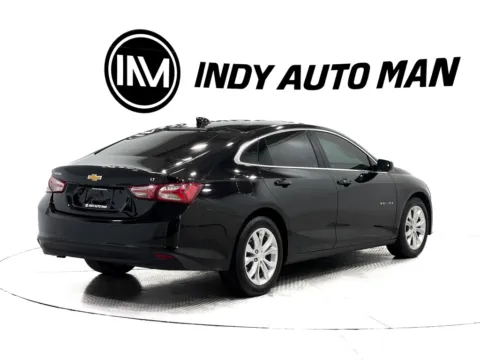 More photos of 2021 Chevrolet Malibu LT at Indy Auto Man - Indianapolis, IN