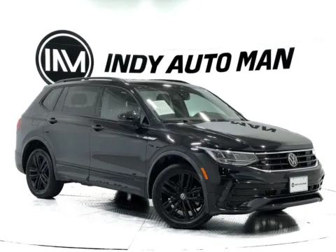 Photos of 2022 Volkswagen Tiguan 2.0T SE R-Line Black for sale in Indianapolis, IN at Indy Auto Man - Indianapolis