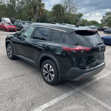 More photos of 2022 Nissan Rogue SV at Indy Auto Man - Indianapolis, IN