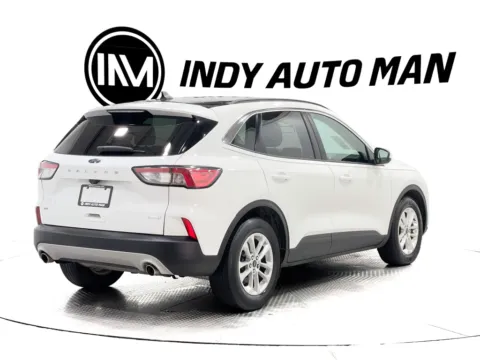 More photos of 2020 Ford Escape SE at Indy Auto Man - Indianapolis, IN