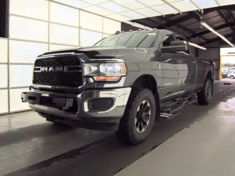 Photos of 2020 Ram 3500 Tradesman for sale in Indianapolis, IN at Indy Auto Man - Indianapolis