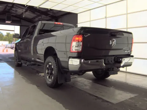 More photos of 2020 Ram 3500 Tradesman at Indy Auto Man - Indianapolis, IN