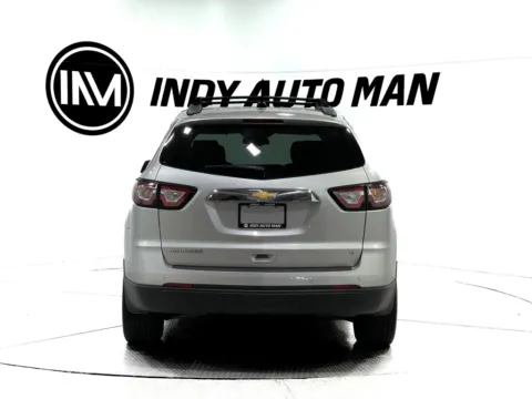 More photos of 2017 Chevrolet Traverse 2LT at Indy Auto Man - Indianapolis, IN