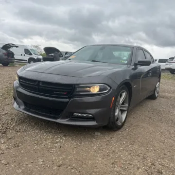 Photos of 2015 Dodge Charger R/T for sale in Indianapolis, IN at Indy Auto Man - Indianapolis