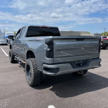 More photos of 2019 Chevrolet Silverado 1500 Custom at Indy Auto Man - Indianapolis, IN