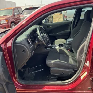 More photos of 2019 Dodge Charger R/T at Indy Auto Man - Indianapolis, IN