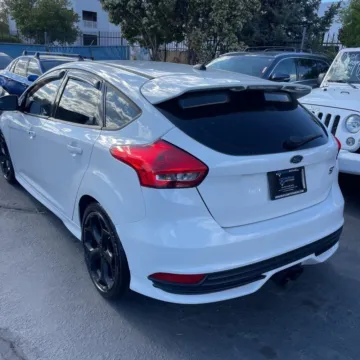 More photos of 2017 Ford Focus ST at Indy Auto Man - Indianapolis, IN