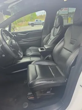 More photos of 2016 Tesla Model X P90D at Indy Auto Man - Indianapolis, IN