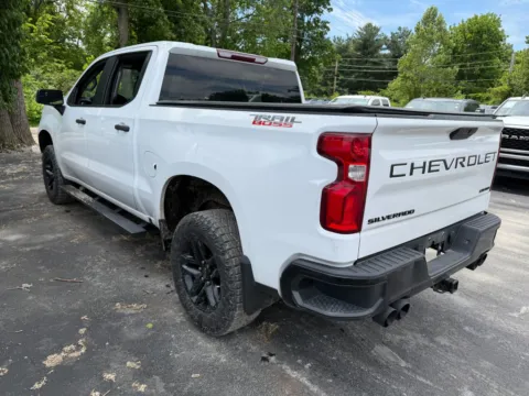 More photos of 2021 Chevrolet Silverado 1500 Custom Trail Boss at Indy Auto Man - Indianapolis, IN