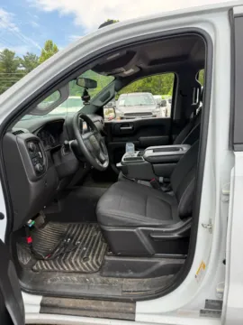 More photos of 2021 Chevrolet Silverado 1500 Custom Trail Boss at Indy Auto Man - Indianapolis, IN