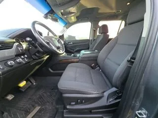 More photos of 2019 Chevrolet Tahoe LS at Indy Auto Man - Indianapolis, IN
