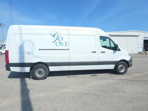Photos of 2023 Mercedes-Benz Sprinter 2500 Cargo 170 WB High Roof for sale in Indianapolis, IN at Indy Auto Man - Indianapolis